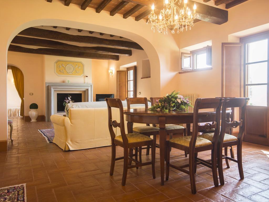 Maesta Del Sasso Villa Cortona Exteriör bild